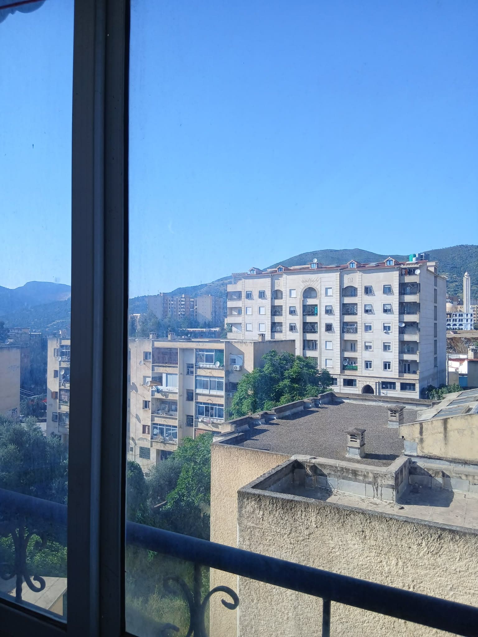 Bien de 3 pièces à vendre à Lakhdaria – 65 m² · Vue 4